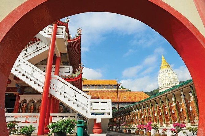 3-Night Cameron Highlands and Penang Tour from Kuala Lumpur - What the $677 price covers