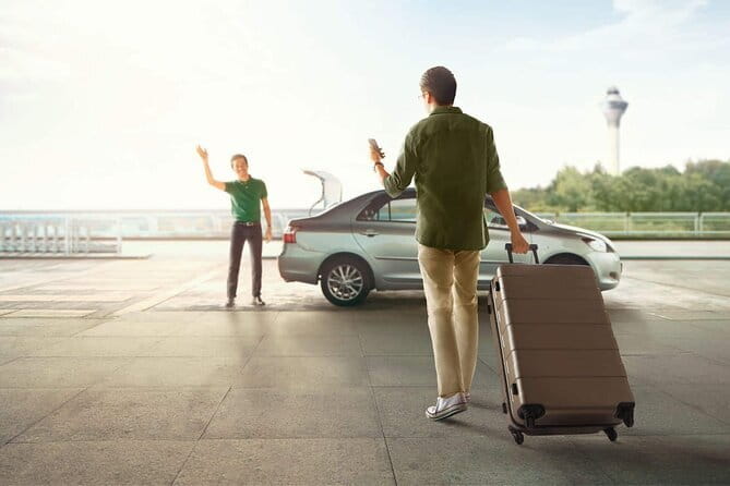 AVANI Sepang Goldcoast Resort Hotel To Kuala Lumpur International Airport KLIA KLIA2 Transfer - Luggage, children, and access needs