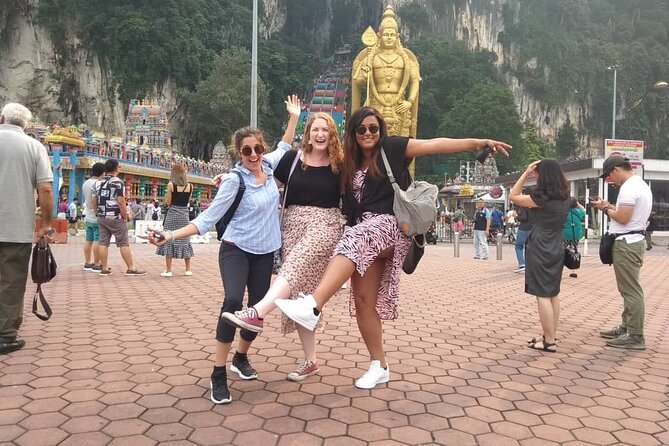 Batu Caves & Genting Highlands Highlights with Cultural Crafts - Pewter and batik on the way back