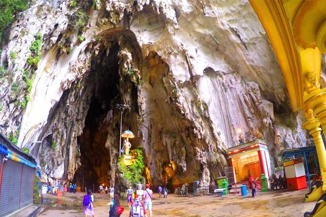 Batu Caves Temple Tour - Dress respectfully and bring a little patience