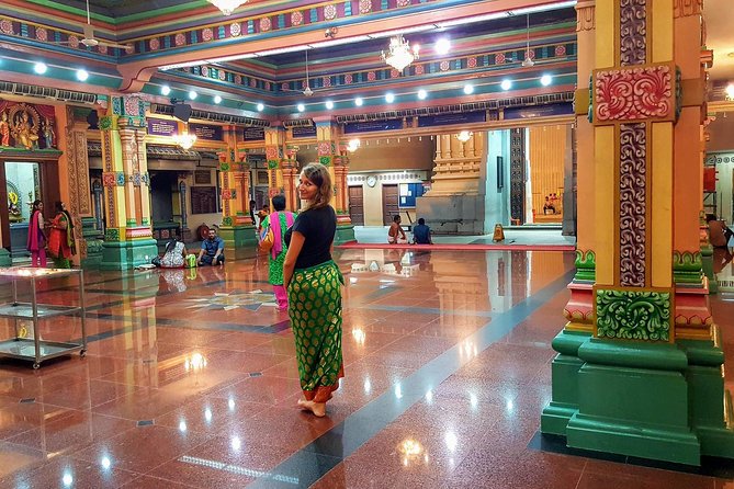 Best of KL at Night – Iconic Sights, Local Life & City Lights - Petronas Twin Towers: a photo stop, not a visit inside