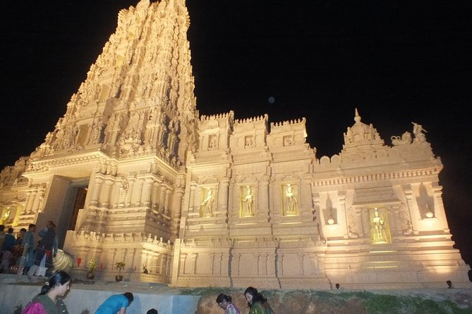 City Tour with Batu Cave and Fireflies Tour - Bukit Melawati and the trip toward Kuala Selangor