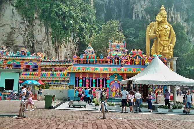 Country & Batu Caves Half-Day Tour (Private Tour) - Batik: Wax, Dye, and a Short Showroom Visit