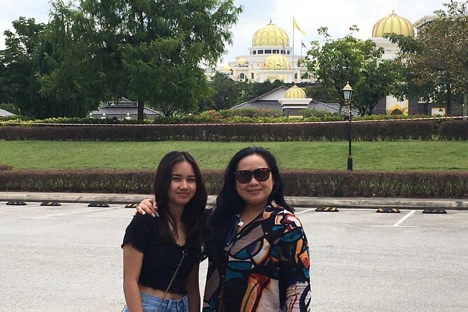Cruise Shore Excursions: Port Klang - Palaces, monuments and the colonial center