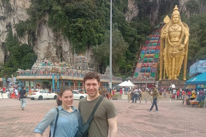 Cruise Shore Excursions: Port Klang - Petronas Towers: a short stop, not an observation deck visit