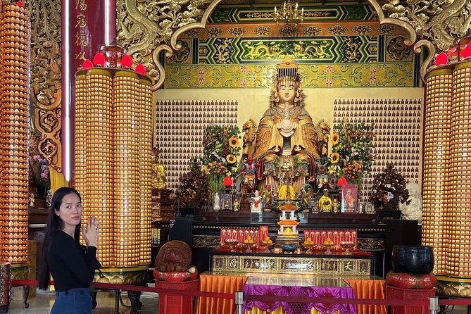 Exclusive Half Day Batu Caves and Private City Tour Kuala Lumpur - A private car makes a packed route easier