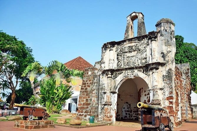 Exclusive Malacca Private Tour - St. Paul’s Hill: church ruins and a climb