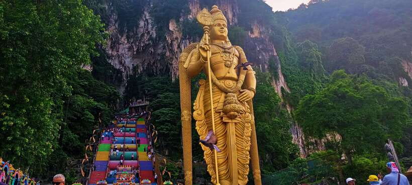 From KLIA or Port Klang: Kuala Lumpur Transit Tour - Batu Caves: the day’s biggest climb