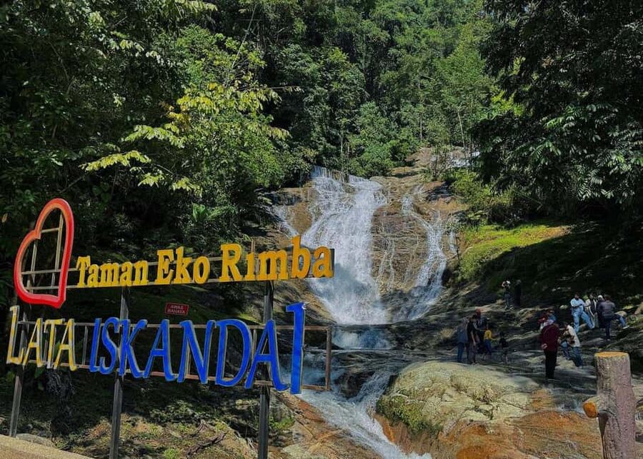 From Kuala Lumpur: Cameron Highlands Day Tour with Lunch - Getting ready for a highland day