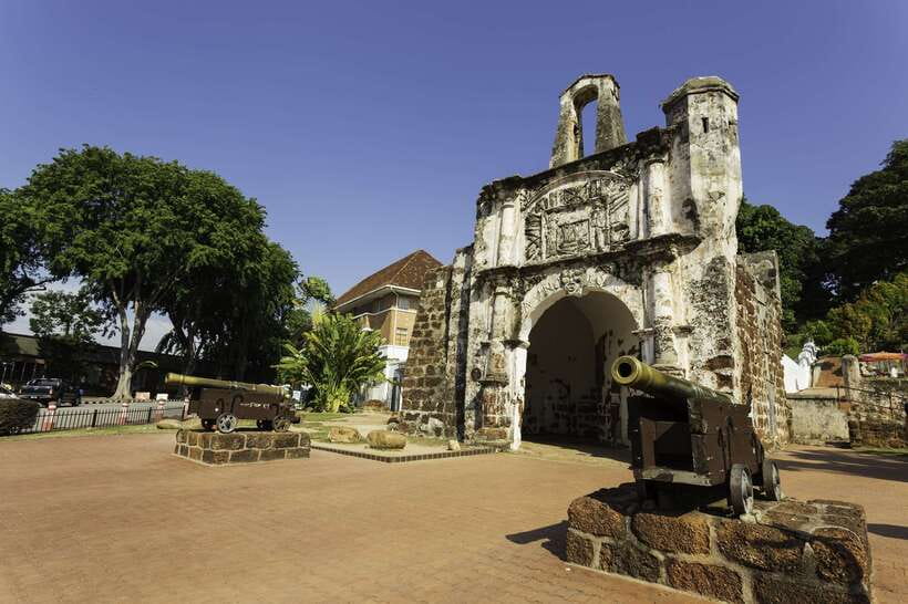 From Kuala Lumpur: Full-Day Historical Tour of Malacca - Malacca in a day, without arranging the ride yourself