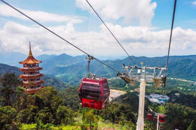 Genting Highlands Private Day Trip with Batu Caves - From Kuala Lumpur to cooler mountain air