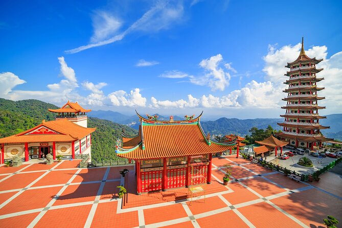 Genting Highlands Tour - Leaving Kuala Lumpur for cooler air