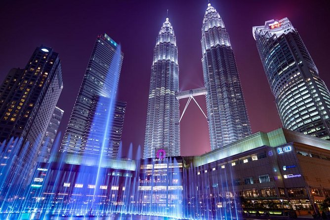 Glittering Night at Lake Symphony, River of Life & Saloma Bridge - River of Life: a short waterfront stop