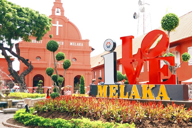 Historical Malacca Day Tour with Lunch from Kuala Lumpur - The River Walk and Jonker Street