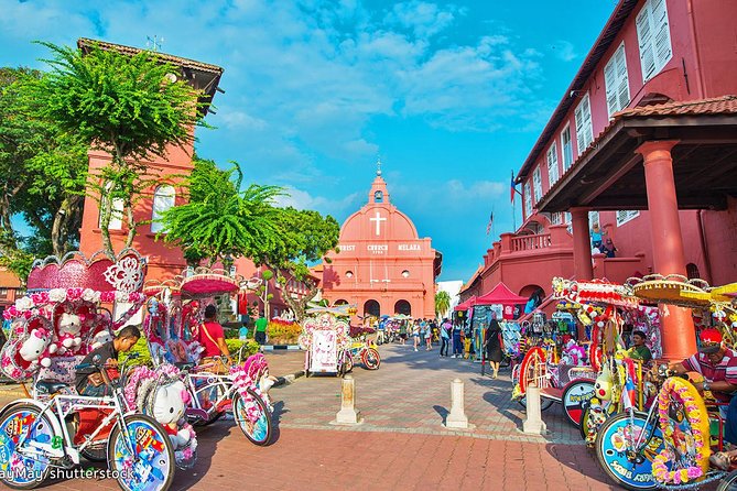 Historical Malacca Tour from Kuala Lumpur - House of Museums: antiques near the river