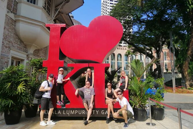 KL Butterfly Park Admission with Kuala Lumpur Famous Landmarks - Who Should Book This Tour?