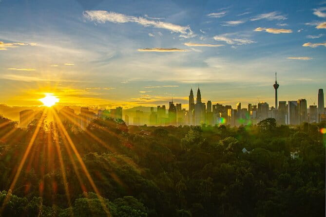 KL Tower Atmosphere 360 Revolving Dinning Experience - Who will enjoy this meal most?