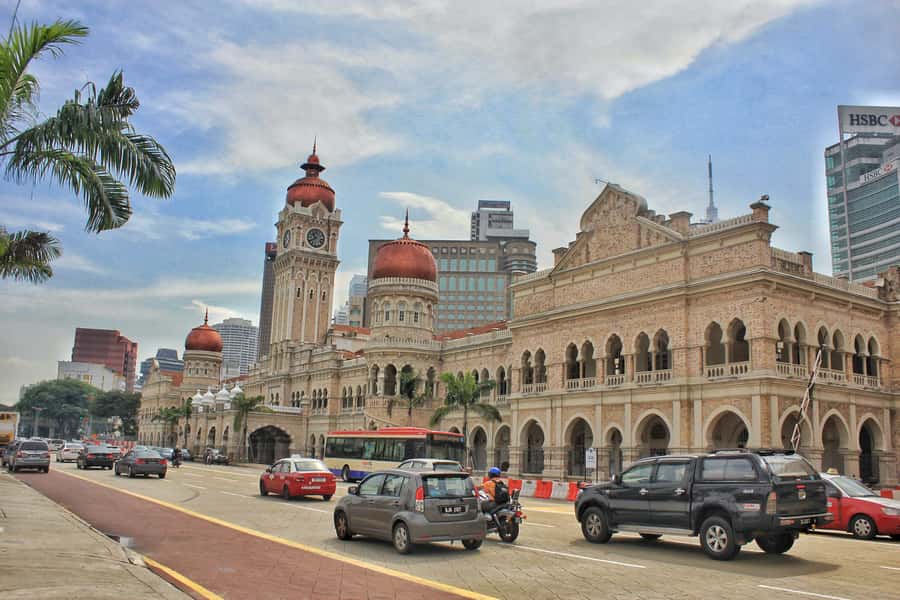 Kuala Lumpur: 4-Hour Tour & KL Towers Visit [Private] - Museum, gardens and national memorials