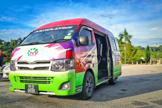 Kuala Lumpur Airport Arrival Transfer to Kuala Lumpur City - Finding your representative after customs