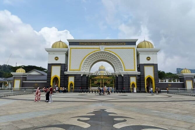 Kuala Lumpur Airport Transfer - Book it for convenience, not sightseeing
