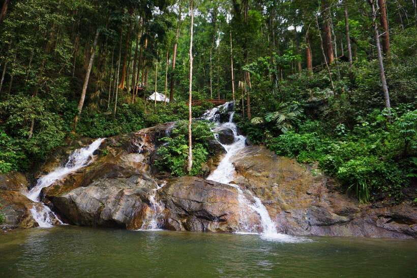 Kuala Lumpur: Batu Caves, Ramayana Caves & Kanching Falls - A short trip from Kuala Lumpur, with a useful change of scene