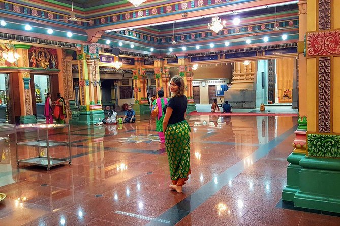 Kuala Lumpur by Night: Cultural Sights, City Lights & Local Vibes - Thean Hou Temple, a hilltop pause
