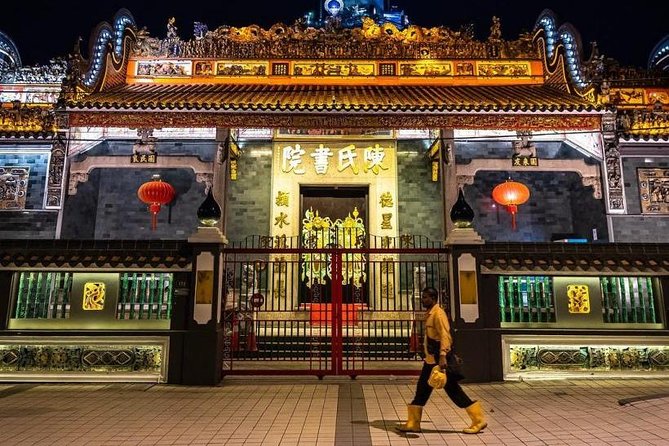 Kuala Lumpur by Night: Cultural Sights, City Lights & Local Vibes - Is $32.28 a fair price?
