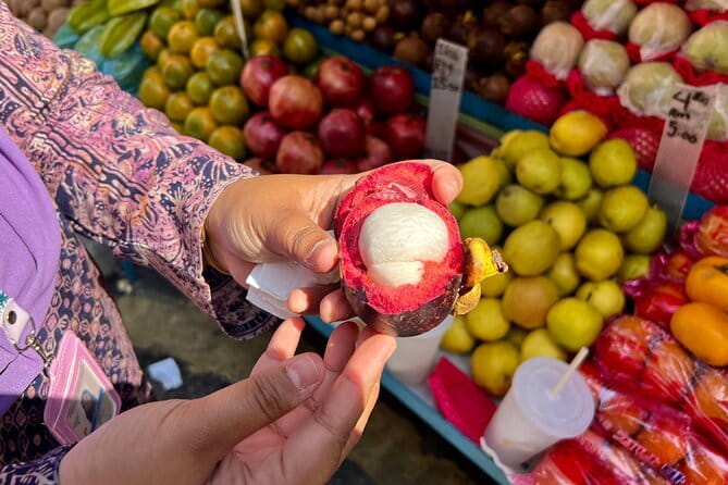 Kuala Lumpur Food Tour with 12+ Authentic Dishes & Local Secrets - Lorong Panggung’s lanes and old shopfronts