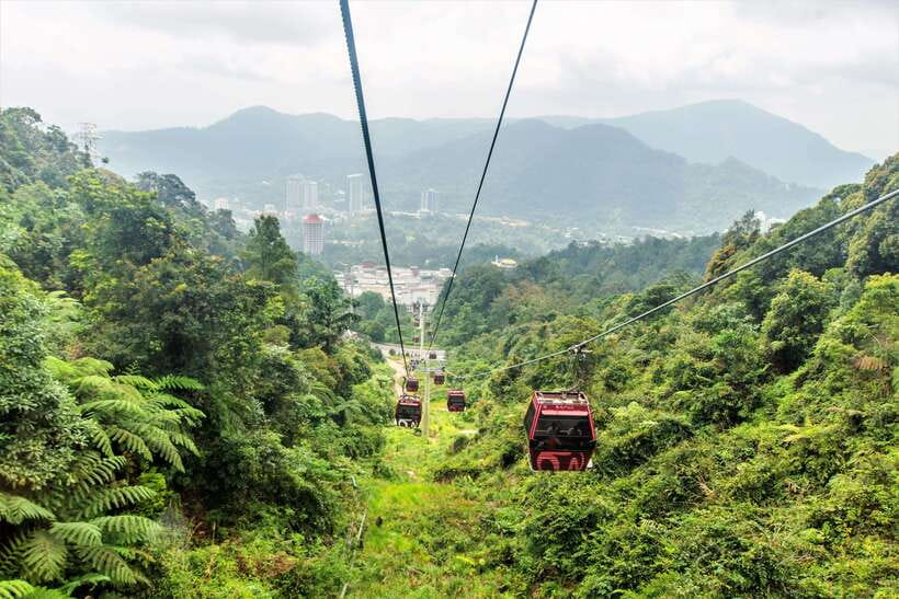 Kuala Lumpur: Genting Highland Tour with SkyWorld Theme Park - From Kuala Lumpur to the mountain resort