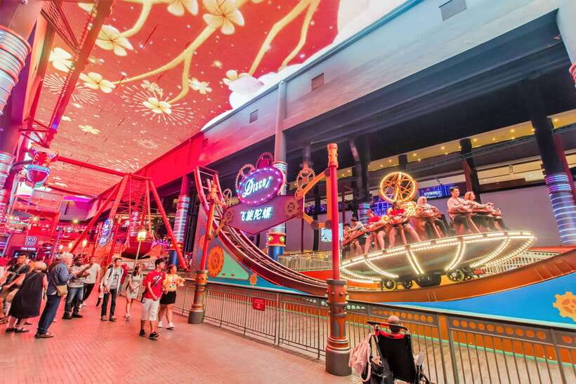 Kuala Lumpur: Genting Highland Tour with SkyWorld Theme Park - Casino De Genting: a look, not a casino tour