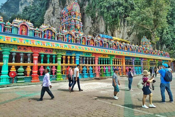 Kuala Lumpur Grand Full Day Guided Tour with 25 Attractions (SIC) - Who should book this Kuala Lumpur tour?