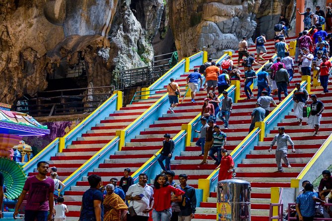 Kuala Lumpur Half Day Batu Caves And Cultural Group Tour - A brief visit to the National Mosque