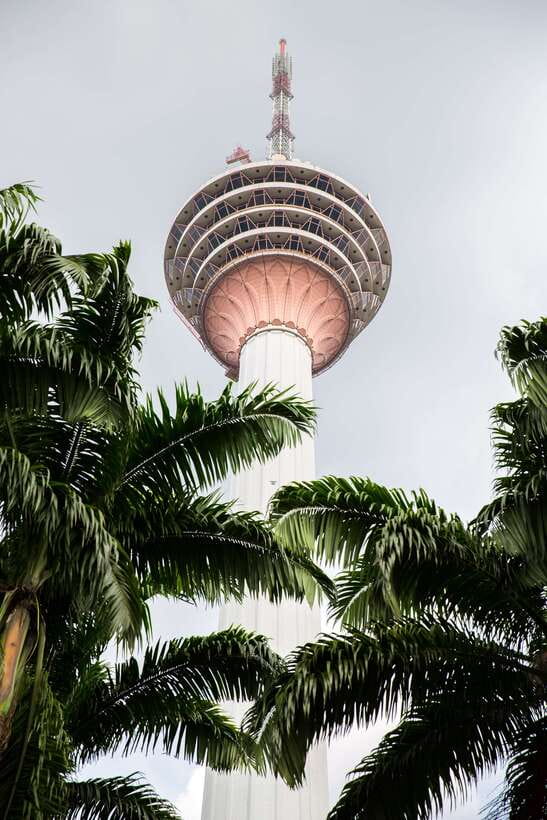 Kuala Lumpur: Half-Day Photo Tour with Petronas Twin Towers - Two towers, two views of Kuala Lumpur