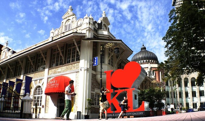 ️ Kuala Lumpur Instagram Tour: Most Famous Spots (Private & All-Inclusive) - A private route through Kuala Lumpur’s contrasts