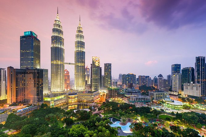 Kuala Lumpur Night Tour - A quick evening route through a sprawling city