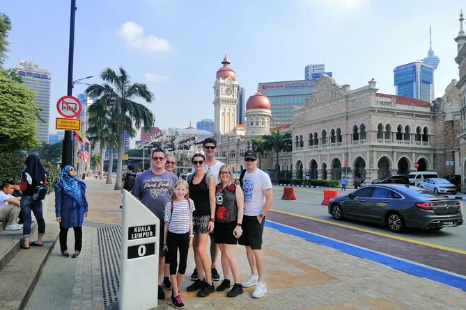 Kuala Lumpur Notable Landmarks & City Highlights Tour - Petronas Twin Towers: skyline photos, not Skybridge access