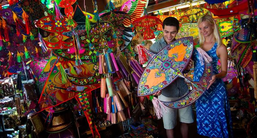 Kuala Lumpur: Private Full-Day 10 Wonders Tour - Practical details that can shape the day