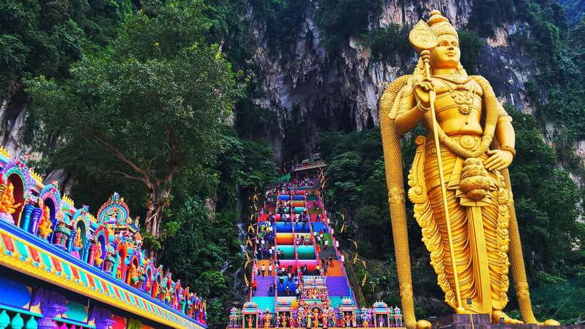 Kuala Lumpur: Private Tour to Genting Highland & Batu Caves - The Genting Skyway is part of the attraction