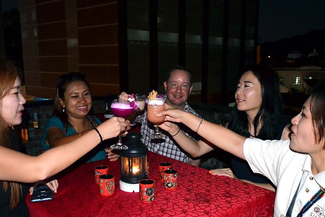 Kuala Lumpur's Nightlife Secrets and Street Food - Group size, timing, and one important mismatch