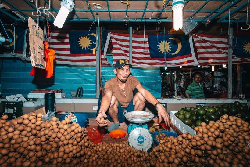Kuala Lumpur: Sambal Street Food Tour with 15+ Tastings - Follow the flavours through Chow Kit and Kampung Baru