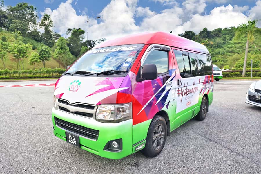 Kuala Lumpur: Sightseeing by Private Vehicle with Driver - A private ride that puts your priorities first