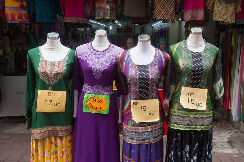 Kuala Lumpur: Street Market Exploration & Shopping Tour - Four hours, several sides of Kuala Lumpur