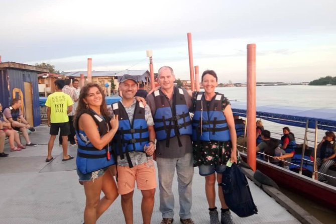 Kuala Selangor Fireflies Evening River Cruise from Kuala Lumpur - Sri Shakti Temple: a striking first stop