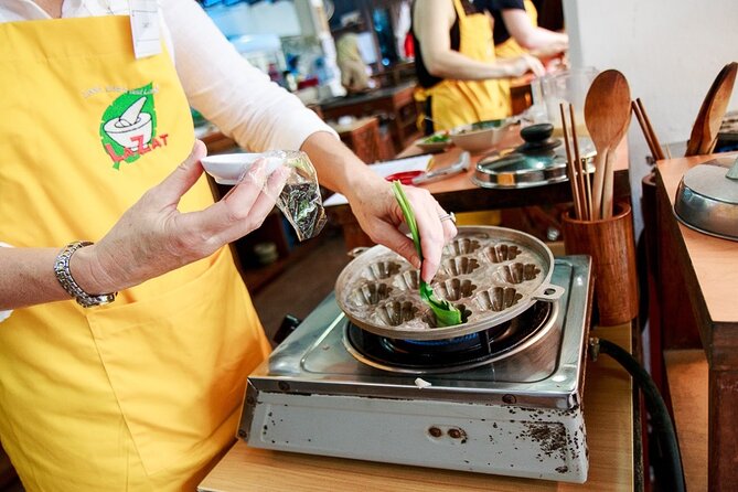 LaZat Malaysian Cooking Class - Learning to cook, not just watching