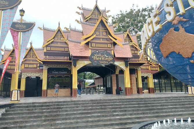 MALACCA DAY TRIP (Price based per Car) - The Butterfly and Reptile Sanctuary may be an early stop