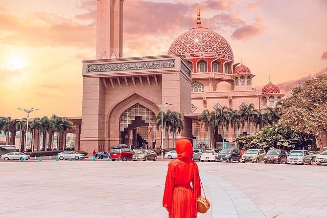 Malacca Instagram Tour: Most Famous Spots (Private & All-Inclusive) - A private route from Putrajaya to Malacca