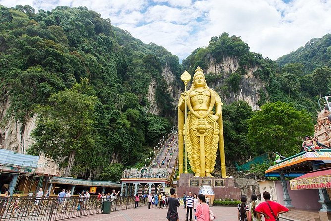 Malaysia Countryside and Batucaves from Kuala Lumpur - See batik made at one workshop