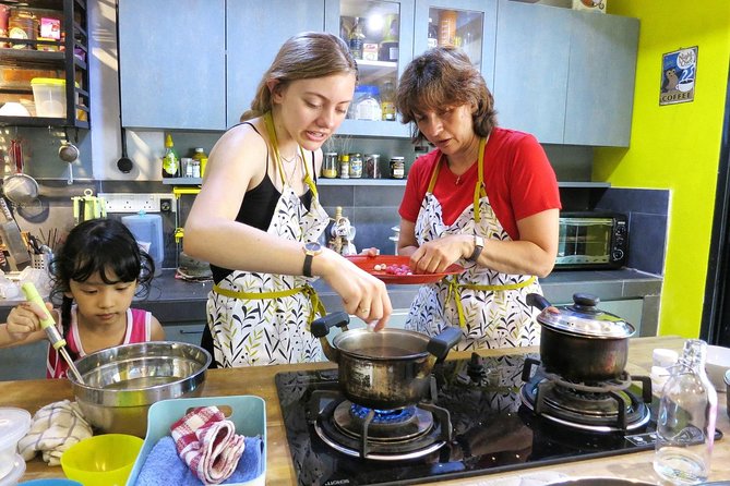 Market Visit & Private Hands-on Cooking Class at Daun Senja - Getting to Taman Suntex, Cheras