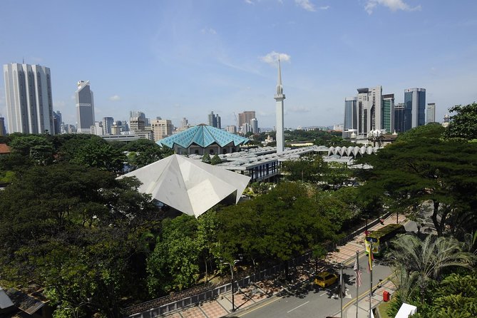 Private Half-Day Kuala Lumpur Culture And Communities Exploration Tour - What the guide and private vehicle add
