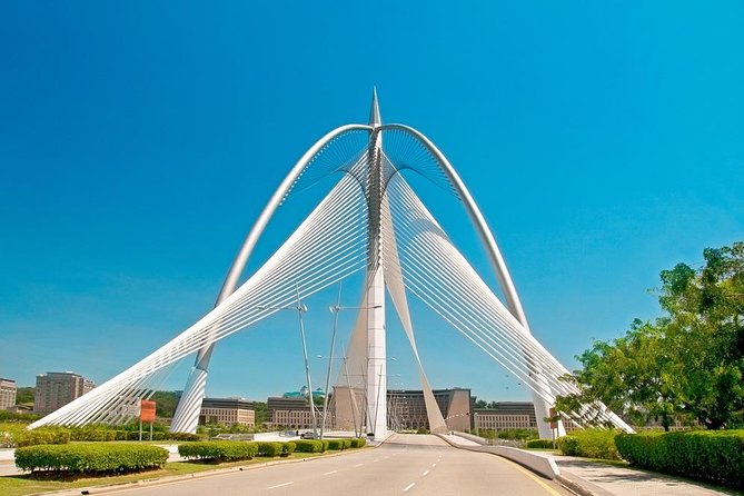 Private Half-Day Putrajaya Tour with Lake Cruise from Kuala Lumpur - What the $75 price gets you